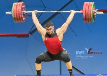 Încă o medalie pentru Moldova. Sportivul Tudor Bratu a luat bronzul la Campionatul European de Haltere din Armenia | FOTO