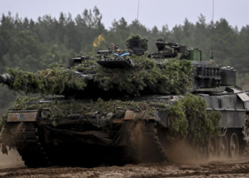 Producătorul german de armament Rheinmetall înfiinţează în România un centru de întreţinere pentru armele folosite în Ucraina