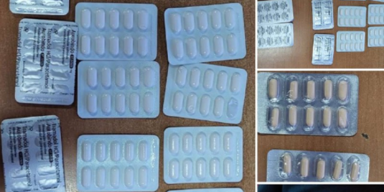 Pastile psihotrope, depistate la un moldovean la vamă: Vezi care sunt condițiile de traversare a frontierei cu medicamente