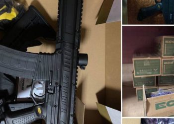 Cu o armă paintball și nouă cutii cu bile ascunse în cabina TIR-ului, a vrut să intre în Moldova. Șoferul unui camion, oprit de vameși