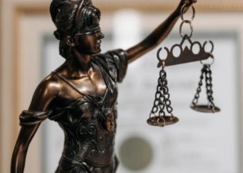 Judecător, deferit justiției pentru includerea datelor incomplete sau false în declarația de avere și interese personale