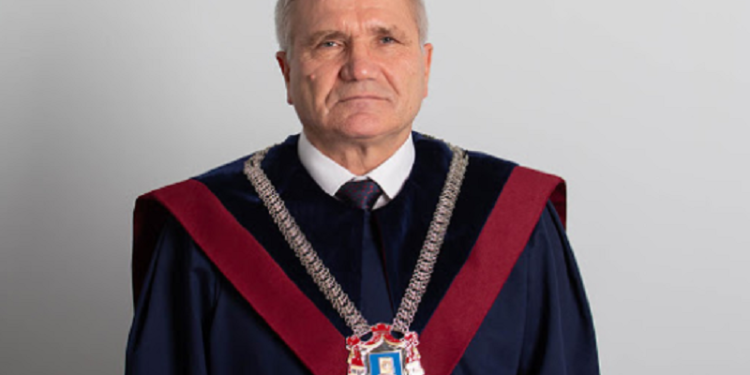 Avocat, profesor și doctor în drept. Ce se știe despre noul Președinte al Curții Constituționale, Nicolae Roșca | VIDEO