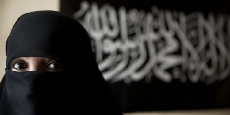 „Văduva neagră a jihadului” a murit în Belgia