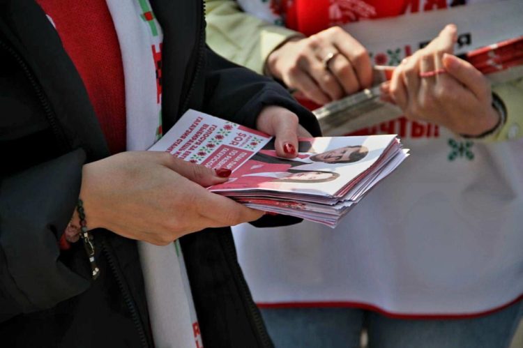 Marina Tauber: Oamenii ne cer să nu renunțăm