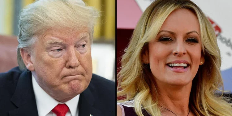 Знакомьтесь: женщина, из-за которой Дональд Трамп идет под суд