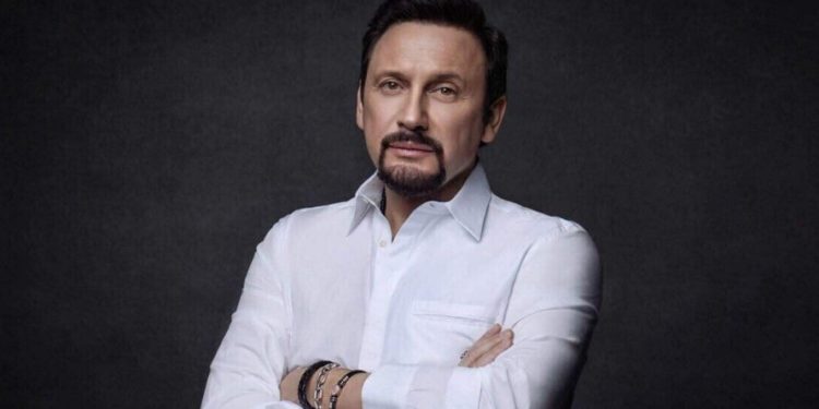 Cântărețul Stas Mihailov susține candidatul Partidului „ȘOR” pentru funcția de bașcan al Găgăuziei, Evghenia Guțul