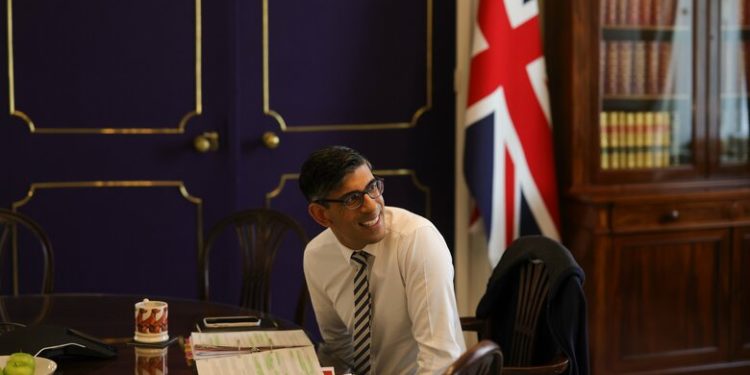 Премьер-министр Великобритании Риши Сунак попал под парламентское расследование