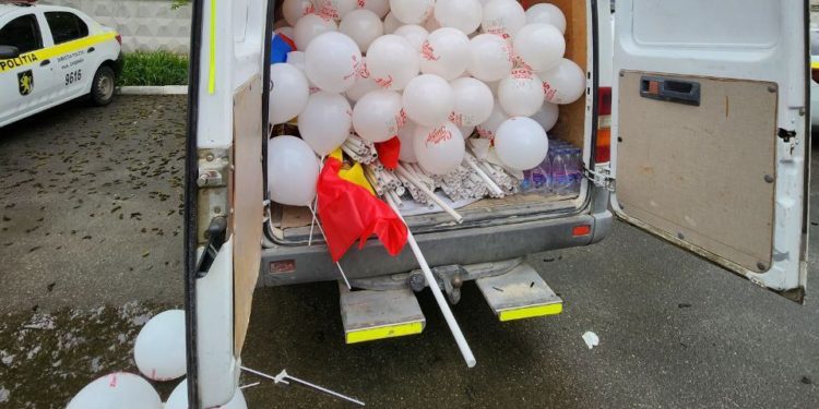 Партия ”ШОР”: Тысячи воздушных шаров с надписями, посвященными 9-му мая, и даже сирень были конфискованы полицией | VIDEO