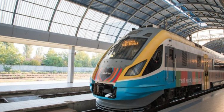 График движения поездов претерпит изменения: решение администрации ЖДМ связи с саммитом