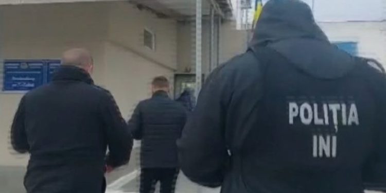 Более полумиллиона леев за обещание жениться: полиция раскрыла мошенническую схему заключенного