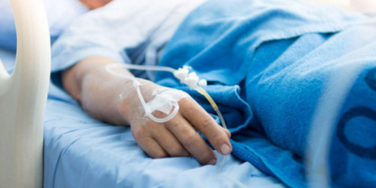 La un pas de tragedie! Hainele unui minor s-au aprins de la aragaz. Ce spun salvatorii