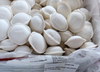 Pelimeni cu salmonela – pe mesele moldovenilor! ANSA: Nu le consumați dacă ați cumpărat din acest lot | VIDEO