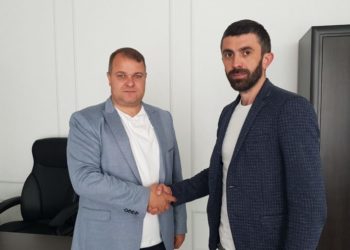 Președintele raionului Drochia și 5 primari au părăsit PSRM și au aderat la Partidul „Renaștere”: Vom crea un mediu economic și social favorabil pentru fiecare cetățean