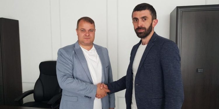 Președintele raionului Drochia și 5 primari au părăsit PSRM și au aderat la Partidul „Renaștere”: Vom crea un mediu economic și social favorabil pentru fiecare cetățean