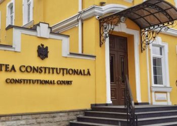Noi detalii în dosarul delapidării fondului pentru refugiați: Ce au ridicat ofițerii CNA de la domiciliul șefului Direcției Sănătate Chișinău, Boris Gîlca