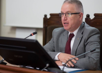 După circa 6 ore de discuții, ședința CC, unde s-a examinat constituționalitatea Partidului „ȘOR” a fost amânată. Care este motivul?