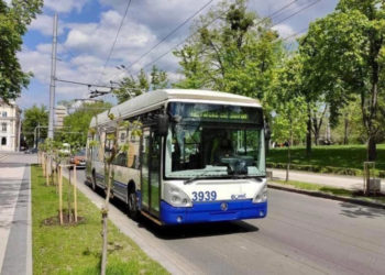 Circulația troleibuzelor pe strada Mitropolit Gavriil Bănulescu-Bodoni, blocată: Cum sunt redirecționate rutele