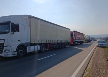 Șoferul unui camion, condamnat pentru că a accidentat un angajat al Vămii