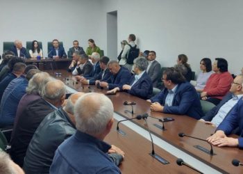 Proteste, percheziții CNA și ședință extraordinară a Adunării Populare Găgăuze. Tensiuni încordate la maxim, la Cormat, după ce CEC a anunțat rezultatele alegerilor | VIDEO