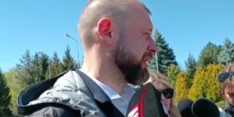 BREAKING NEWS: După patru ore în care au ținut-o pe Aeroport, Marina Tauber a fost escortată la izolatorul de detenție provizorie al CNA. Avocat: Nici în perioada statului capturat nu s-au produs astfel de ingerințe