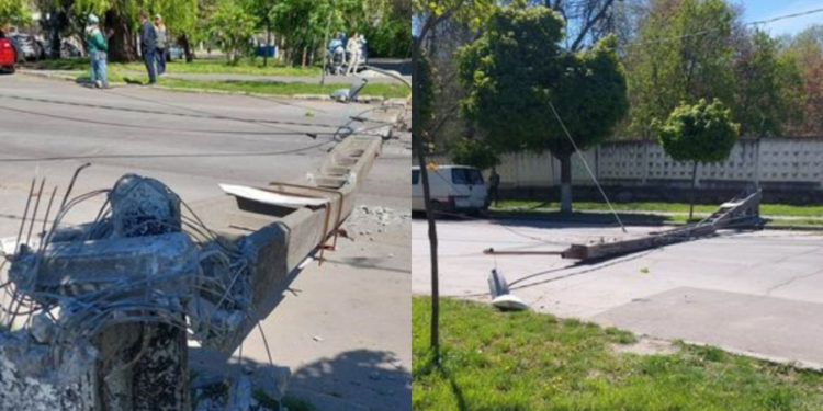 Noi detalii despre pilonul căzut în mijlocul străzii, în capitală. La fața locului au intervenit specialiștii „Lumteh” | VIDEO