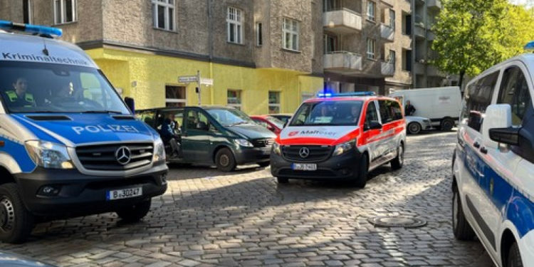 Două fetițe au fost înjunghiate de un bărbat într-o şcoală din Berlin
