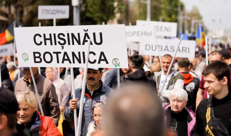 Partidul „ȘOR”” Aproximativ 25 de mii de oameni, împiedicați să ajungă la Acțiunea de Rezistență Națională, organizată de Mișcarea Pentru Popor