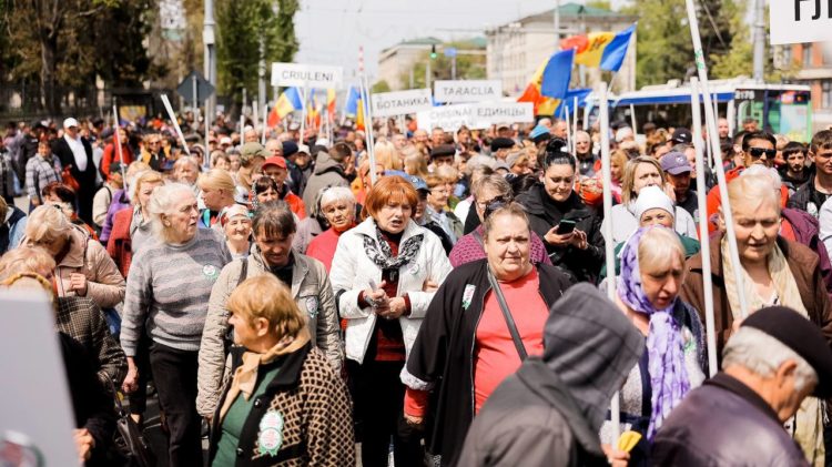 Partidul „ȘOR”” Aproximativ 25 de mii de oameni, împiedicați să ajungă la Acțiunea de Rezistență Națională, organizată de Mișcarea Pentru Popor