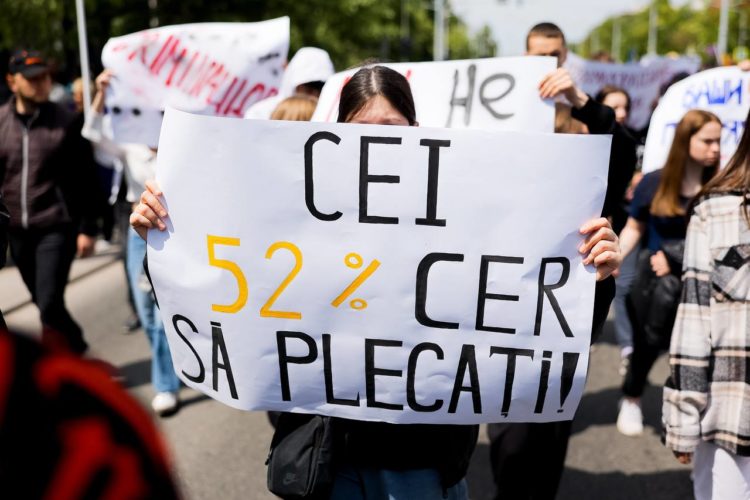 Partidul „ȘOR”” Aproximativ 25 de mii de oameni, împiedicați să ajungă la Acțiunea de Rezistență Națională, organizată de Mișcarea Pentru Popor