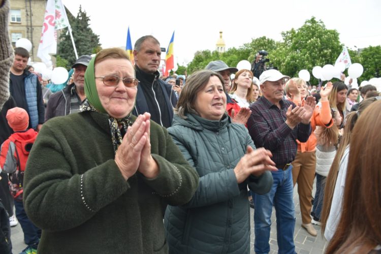 Илан Шор: С 15 мая 2023 года откроется новая страница в жизни Гагаузии – богатая, красивая, яркая и победоносная во всем!