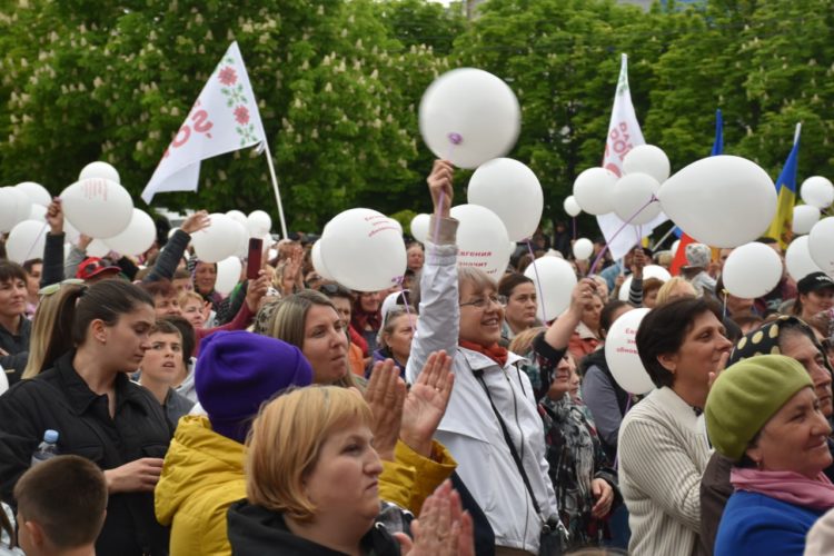 Илан Шор: С 15 мая 2023 года откроется новая страница в жизни Гагаузии – богатая, красивая, яркая и победоносная во всем!