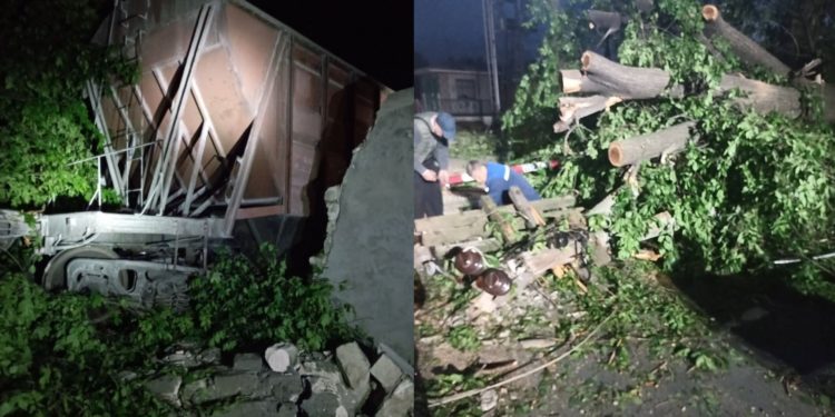 Trafic rutier paralizat, gard distrus și mai mulți copaci doborâți. Consecințele accidentului feroviar de la Bălți | VIDEO