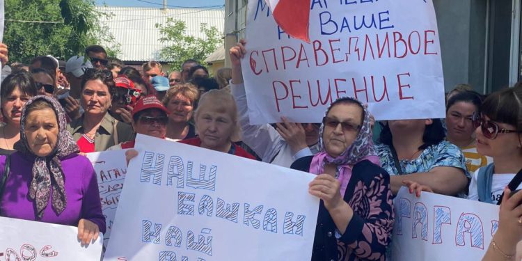 Митинг в Комрате в поддержку избранного башкана Евгении Гуцул, представителя Партии «ШОР»