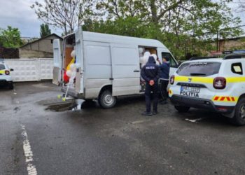 Poliția a confiscat mii de baloane cu inscripții speciale în onoarea Zilei Victoriei