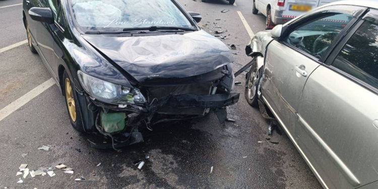 Două Mercedes-uri, două Toyota, o Honda și o Dacia. Șase mașini au fost implicate în carambolul matinal de pe strada Albișoara | VIDEO