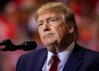 Donald Trump a fost găsit vinovat de abuz sexual și defăimare în procesul intentat de jurnalista E. Jean Carroll