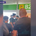 Zeci de români au rămas blocați pe aeroport în Madrid, după ce au fost anunțați că nu mai au locuri în avion | VIDEO