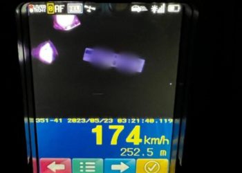 „Așa se provoacă tragediile”. Poliția a oprit un șofer care „zbura” cu 174 km/h pe o stradă din Chișinău | VIDEO