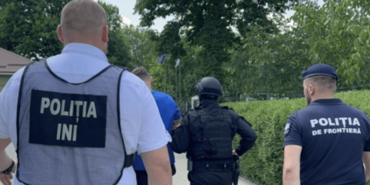 В Молдове задержан мужчина, разыскиваемый за международную торговлю стероидами