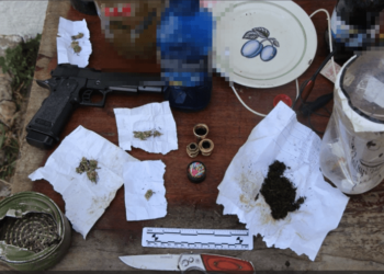 Дом под наркопритон, где сбывались запрещенные вещества: проводится экспертиза