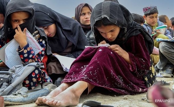 В Афганистане дети массово отравились водой