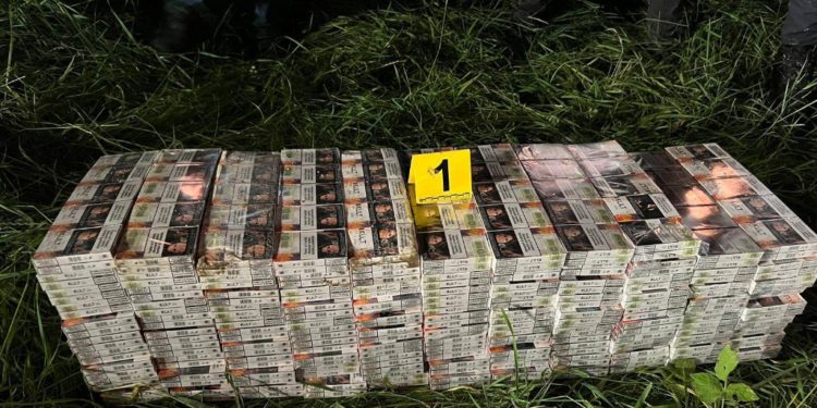 На молдавско-румынской границе обнаружено более 14 000 пачек сигарет