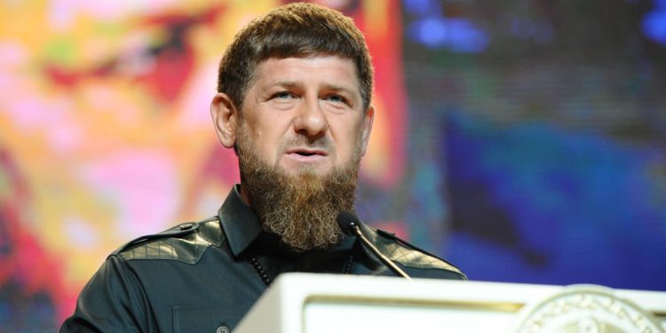 Рамзан Кадыров: Чеченские бойцы выехали «в зону напряженности», мятеж должен быть подавлен