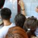 Astăzi absolvenții de liceu și-au aflat notele la BAC. Câți au fost eliminați de la examene