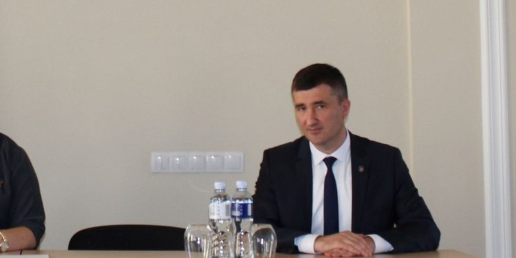 Cetățeanul Tadjikistanului, care a organizat un atac armat la Aeroport, în stare gravă la spital. Precizările procurorului general | VIDEO