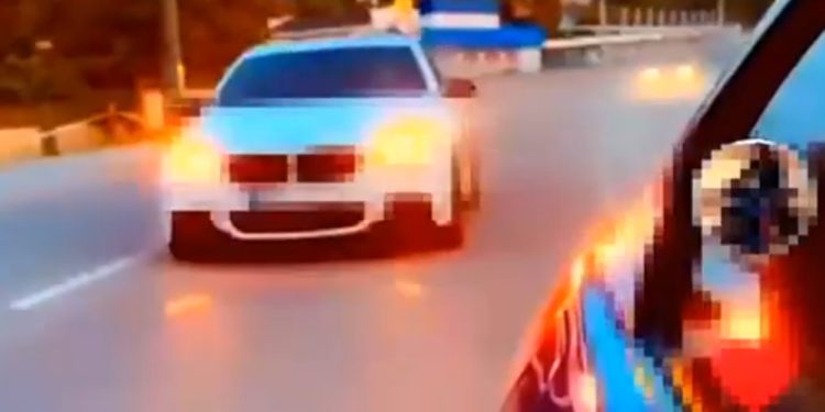 Două BMW-uri s-au luat la întrecere prin Orhei. Unul din șoferi a ajuns pe mâna oamenilor legii