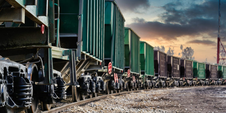 В Белгородской области с рельсов сошли 15 грузовых вагонов