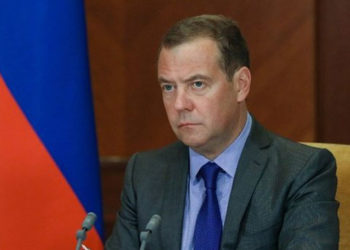 Dmitrii Medvedev neagă că a fugit din Moscova. Acesta îi îndeamnă pe ruși să se unească în jurul lui Vladimir Putin