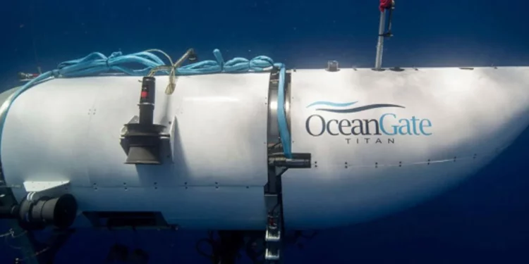 Обломки пропавшего батискафа указали на направленный внутрь взрыв