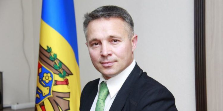 Cârnaț explică de ce a boicotat concursul pentru CC: E o mascaradă politică. PAS și președinta demult și-au „selectat” candidatul, pe Răducanu | VIDEO